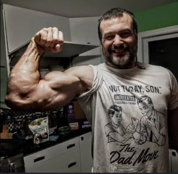 My Idol Devon Larratt 👑💪 - NO LIMITS!

Hello @Devon Larratt and everyone! I am Imrane, 14 years old from Morocco 🇲🇦
You are my motivation to start armwrestling. You show us that age and size is just a number!

I am a beginner (181cm / 80kg) and I dream to train like you one day.
Can you give me